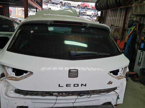 Portón Seat Leon 2.0 TDI 150CV 110KW