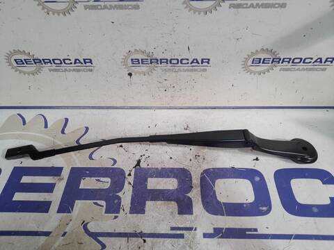 Foto 3ª: Brazo Limpia Delantero Izquierdo Ford Focus 1.6 TDCI CAT 95CV (2010)