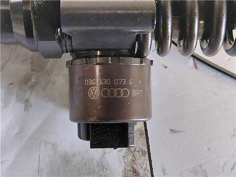 Foto 3ª: Inyectores Seat Altea 2.0 TDI 16V 140CV 103KW [BKD] (2005)