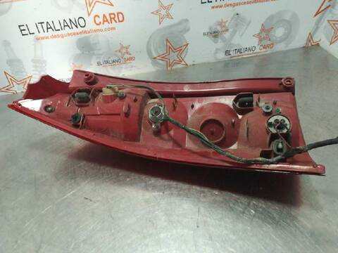 Foto 3ª: Piloto Trasero Derecho Mazda Premacy TD EXCLUSIVE 74KW) 101CV [RF] (2002)