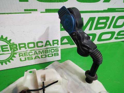 Foto 2ª: Deposito Limpiaparabrisas Audi A6 2.4 177CV [BDW] (2004)