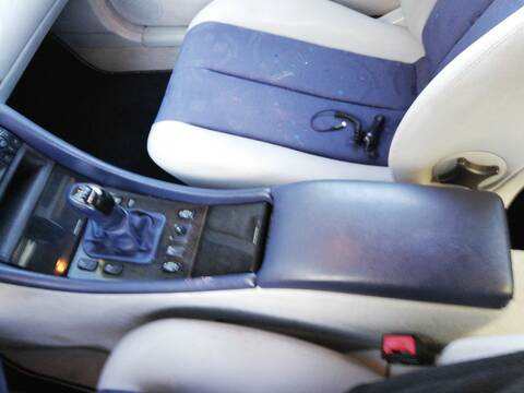 Consola Central Mercedes Clase CLK 200 2.0 G 163CV 120KW BM 208) COUPE 111956
