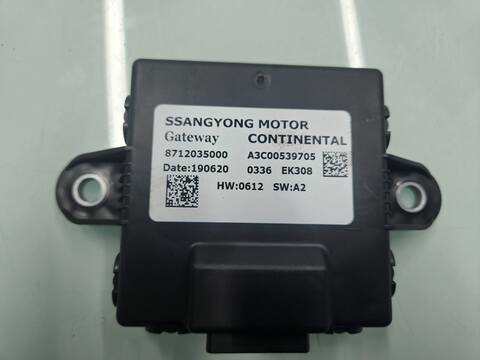 Foto 2ª: Centralita Motor ECU Ssangyong Tivoli 120CV 120KW [175950] (2019)