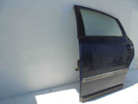 Foto 2ª: Puerta Trasera Izquierda Volkswagen Passat BASICO BERLINA 101CV 74KW [AHL] (1999)