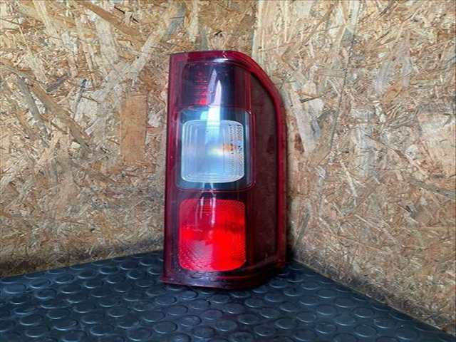 Piloto Trasero Derecho Renault Trafic COMBI 9 L1H1 2 8T 8/9 PLAZAS) 140CV