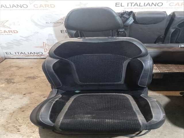 Foto 2ª: Asientos Traseros Renault Megane ZEN BERLINA 110CV 81KW IV BERLINA 5P [K9K G6] (2017)