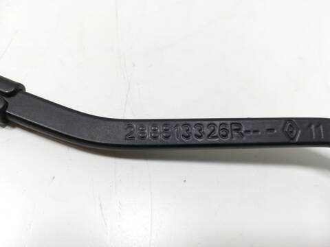 Foto 3ª: Brazo Limpia Delantero Izquierdo Dacia Sandero H4DF4 (2024)