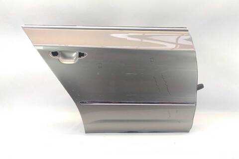 Foto 2ª: Puerta Trasera Derecha Volkswagen Passat 2.0 BLUETDI (2008)