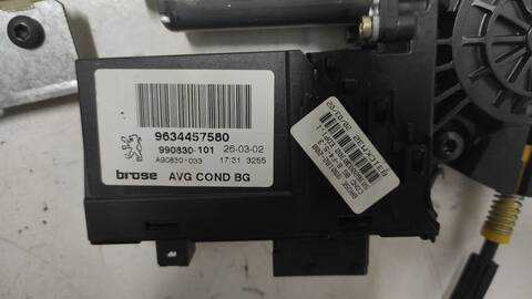 Foto 2ª: Elevalunas Eléctrico Delantero Izquierdo Peugeot 307 NFU (2002)