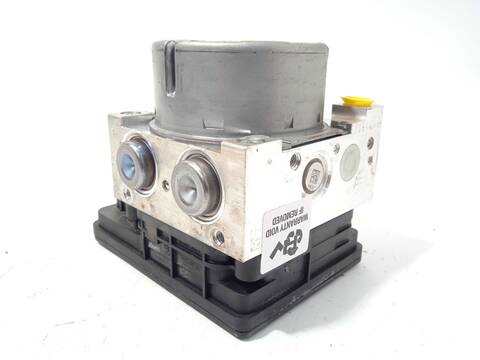 Foto 2ª: Abs Bmw Serie 1 114 116D 116CV 85KW [B37D15A] (2017)