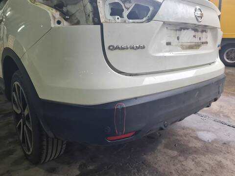 Foto 4ª: Paragolpes Trasero Nissan Qashqai TEKNA 110CV 81KW [K9K646] (2015)