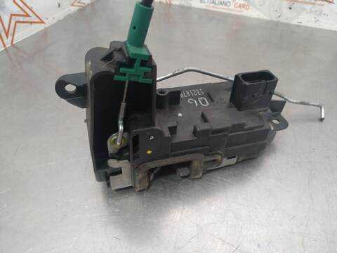 Foto 3ª: Cerradura Puerta Delantera Derecha Opel Astra COSMO 140CV 103KW [Z18XER] (2007)