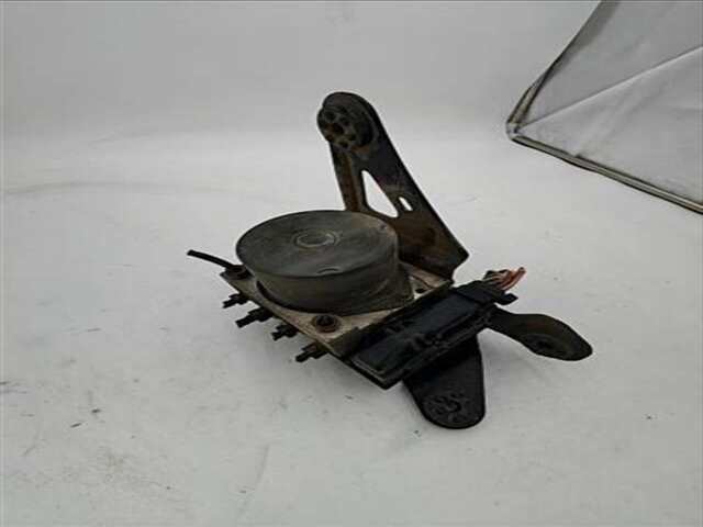 Foto 3ª: Abs Renault Megane 1.5 CONFORT EXPRESSION [1.5 LTR. - 74 KW DCI DIESEL] II BERLINA 5P (10.2002-_) [K9K-728]