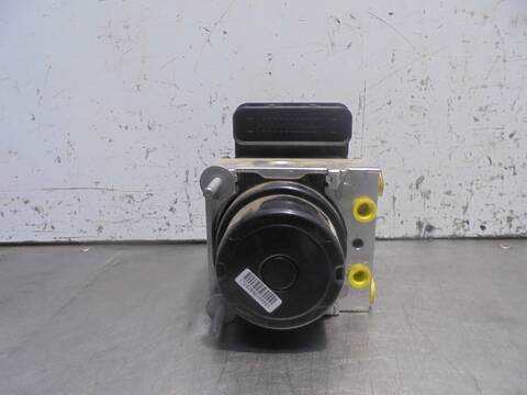 Foto 3ª: Abs Toyota Yaris 1.3 16V CAT 99CV 73KW [1NR] (2015)