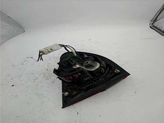 Foto 3ª: Piloto Trasero Derecho Nissan Almera 1.6 SLX [1.6 LTR. - 73 KW 16V CAT] [GA16]