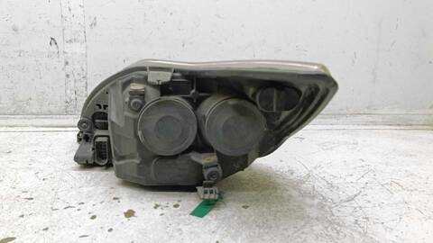 Foto 4ª: Faro Derecho Ford Focus TREND TURNIER 115CV 85KW [KKDA] (2008)