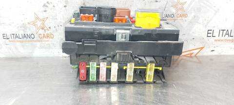Caja Reles Fusibles Citroen C4 COOL BERLINA 90CV 66KW