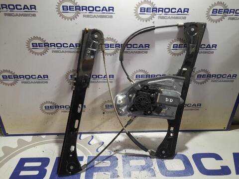 Foto 3ª: Elevalunas Eléctrico Delantero Derecho Mercedes Clase C 160 2.2 CDI CAT AUT. 143CV [D/ 611962] (2000)