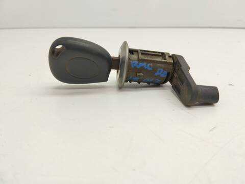 Cerradura Puerta Delantera Derecha Renault Megane 75CV 55KW