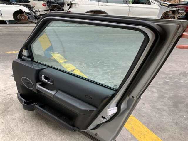 Foto 2ª: Puerta Delantera Derecha Land Rover Discovery 2.7 TDI V6 190CV [276DT] (2006)