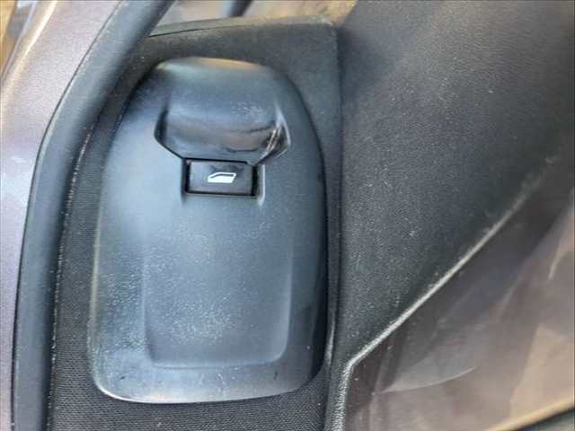 Botonera Elevalunas Peugeot 2008 HMZ