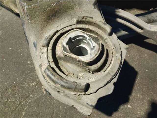 Foto 3ª: Puente Trasero Mercedes Clase C 160 2.1 C 220 D (205.304) [2.1 LTR. - 125 KW CDI CAT] [651.921]