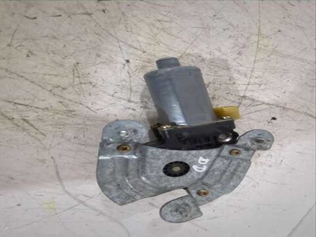 Foto 2ª: Elevalunas Eléctrico Delantero Izquierdo Renault Megane 1.6 16V LA00 LA04 LA0B LA11 LA16 LA19 LA1J LA1K ... 107CV [K4M 700 K4M 701 K4M 706 K4M 708 K4M 709] (1996)