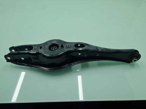 Foto 3ª: Brazo Suspension Trasero Derecho Volkswagen Tiguan SPORT BMT 150CV 110KW [DFGA] (2020)