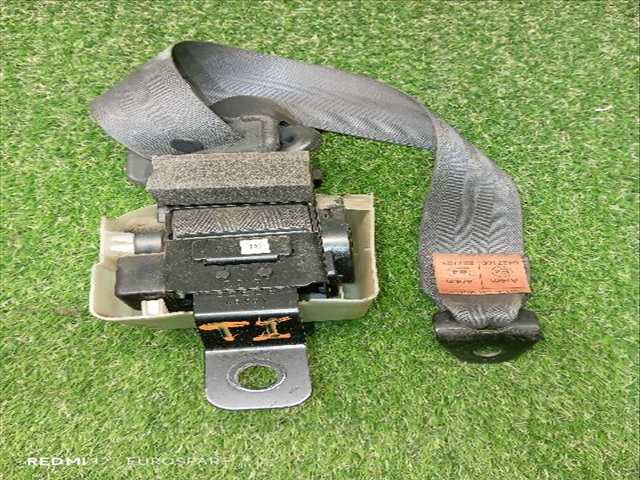 Foto 2ª: Cinturón Trasero Izquierdo Mitsubishi L200 2.5 D 4P CAJA ABIERTA [4D56] (1999)