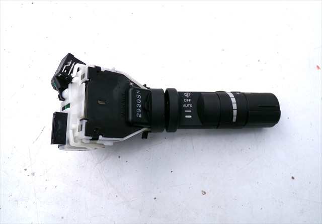 Mando Multifuncion Nissan Qashqai 1.6 DCI 2010-2014