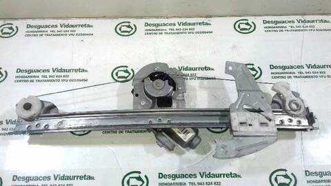 Foto 2ª: Elevalunas Eléctrico Delantero Derecho Citroen C1 ATTRACTION 68CV 50KW [1KR] (2009)