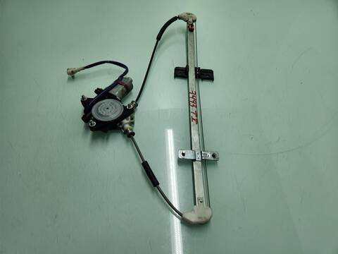 Elevalunas Manual Trasero Izquierdo Suzuki Grand Vitara 2.0 TD DLX 109CV 80KW