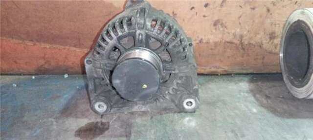 Foto 3ª: Alternador Renault Scenic 1.5 AUTHENTIQUE [1.5 LTR. - 78 KW DCI DIESEL] (JM)(2003-_) [K9KP732]
