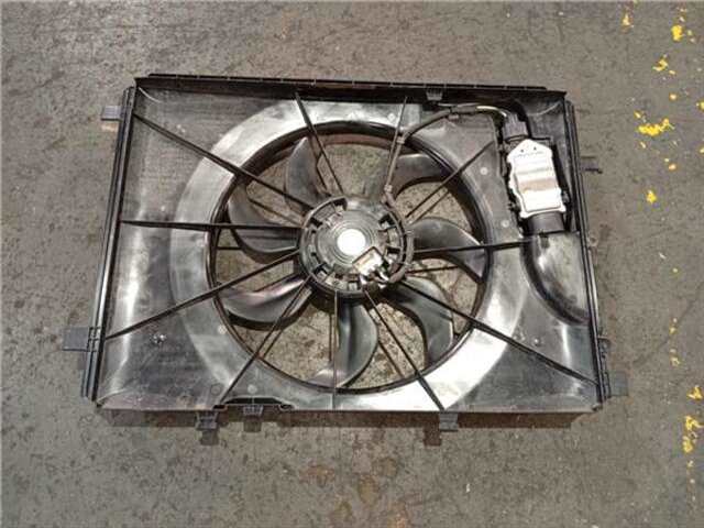 Electroventilador Mercedes Clase G 230 1.6 GLA 200 (156.943) [1.6 LTR. - 115 KW CAT]