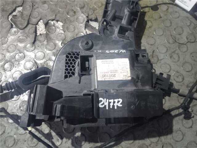 Foto 3ª: Cerradura Puerta Delantera Derecha Mercedes Clase C 160 2.1 C 220 D (205.304) [2.1 LTR. - 125 KW CDI CAT] [651.921]