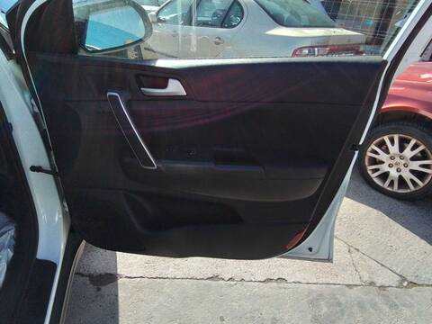 Foto 4ª: Tapizados Cartoneras Kia Sportage 1.7 CRDI CAT 116CV 85KW [D4FD] (2018)