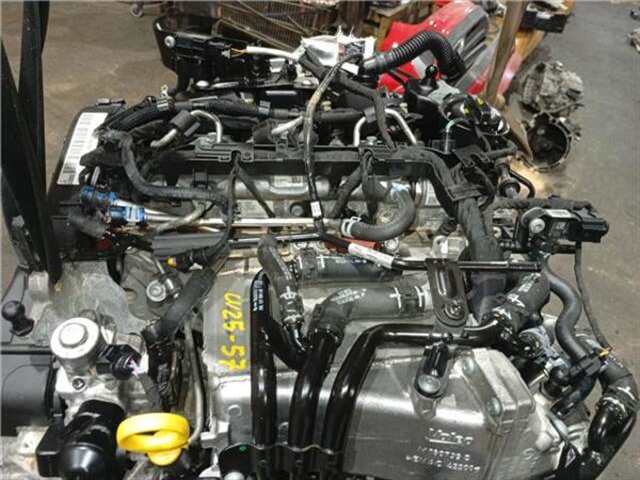 Foto 3ª: Motor Completo Volkswagen Golf 1.6 ADVANCE [1.6 LTR. - 85 KW TDI]