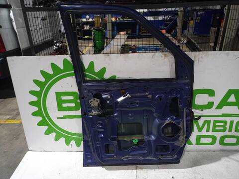 Foto 3ª: Puerta Delantera Izquierda Nissan Serena 2.3 LX DIESEL 75CV [LD23] (1992)