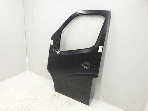 Foto 2ª: Puerta Delantera Izquierda Renault Master L1H2 HKA 35T (2011)