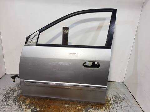 Puerta Delantera Izquierda Kia Carens 2.0 CRDI 113CV 83KW