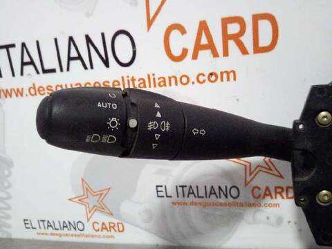 Foto 2ª: Mando Luces Citroen C4 BERLINA