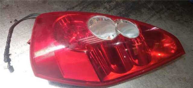 Foto 2ª: Piloto Trasero Derecho Mazda 5 2.0 [D/RF]