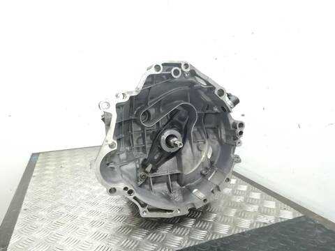 Foto 3ª: Caja Cambios Audi A6 AKN BERLINA (2000)