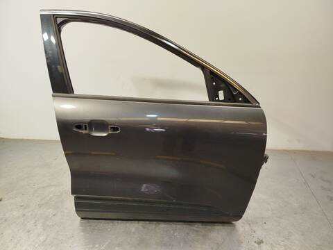 Foto 3ª: Puerta Delantera Derecha Ford Kuga 1.5 ECOBOOST 150CV 110KW [YZDA] (2023)