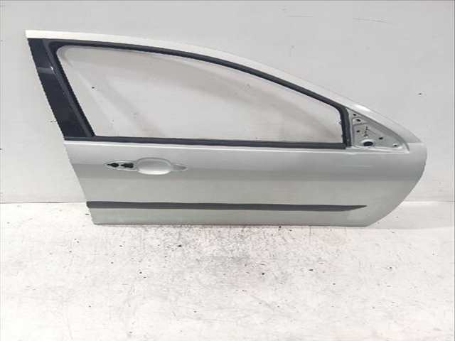 Foto 2ª: Puerta Delantera Derecha Ford Focus 1.8 TDCI 100CV [FFDA] (1998)