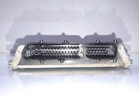 Foto 2ª: Centralita Motor ECU Volkswagen Golf 1.6 BERLINA 100CV 74KW [AKL] (1998)