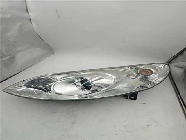 Foto 3ª: Faro Izquierdo Peugeot 407 1.6 BUSINESS LINE [1.6 LTR. - 80 KW HDI FAP CAT (9HZ - DV6TED4)]