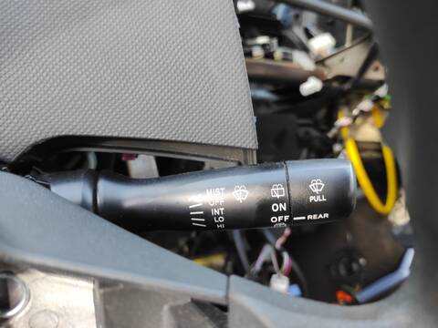 Mando Multifuncion Toyota Yaris 1KR