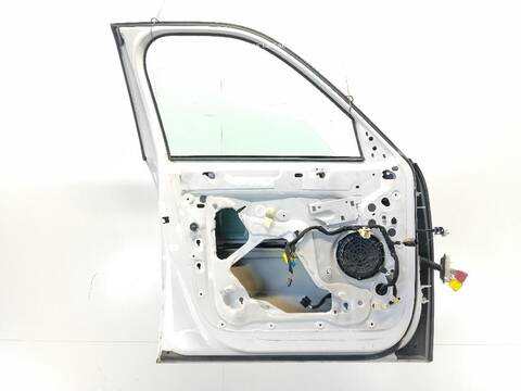 Foto 3ª: Puerta Delantera Izquierda Citroen C4 1.2 THP 130 (2013)