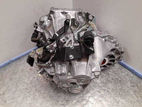 Foto 3ª: Caja Cambios Toyota Auris LIVE 124CV 91KW [1AD] (2014)